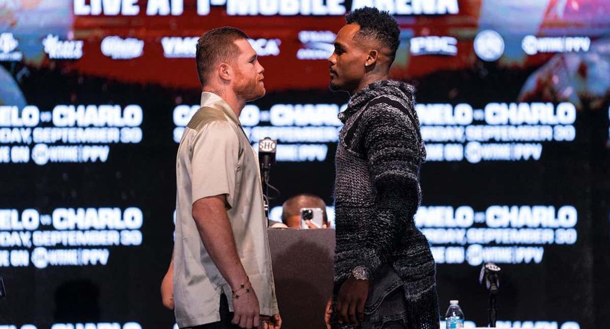 Canelo Álvarez y Jermell Charlo, cara a cara en la rueda de prensa oficial de su combate./Showtime Boxing