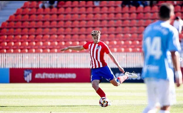 Ilias Kostis, en un partido de esta temporada con el Atlético de Madrid.  @elias_kostis
