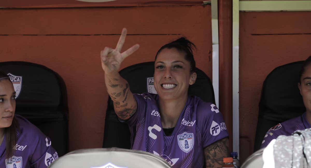 Jenni Hermoso, durante el primer partido con el Pachuca tras ser campeona del mundo. /Relevo