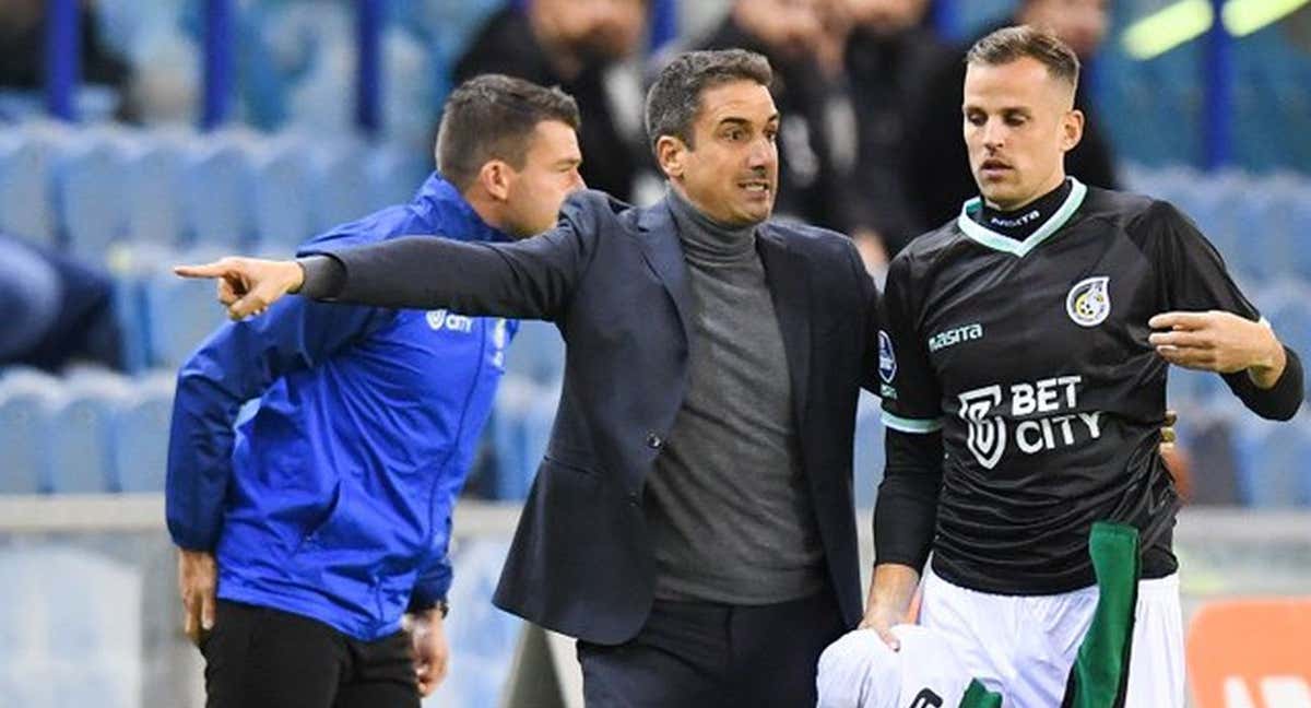 Julio Velázquez, en su etapa como entrenador del Fortuna Sittard, en la 2022-23./EFE