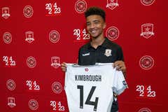 Kimbrough aún no va al instituto y ya juega con profesionales