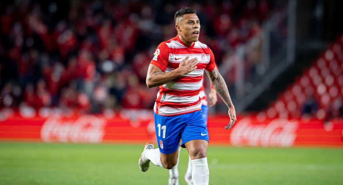 Darwin Machis, durante su época en el Granada CF. /ARCHIVO/ALFREDO AGUILAR