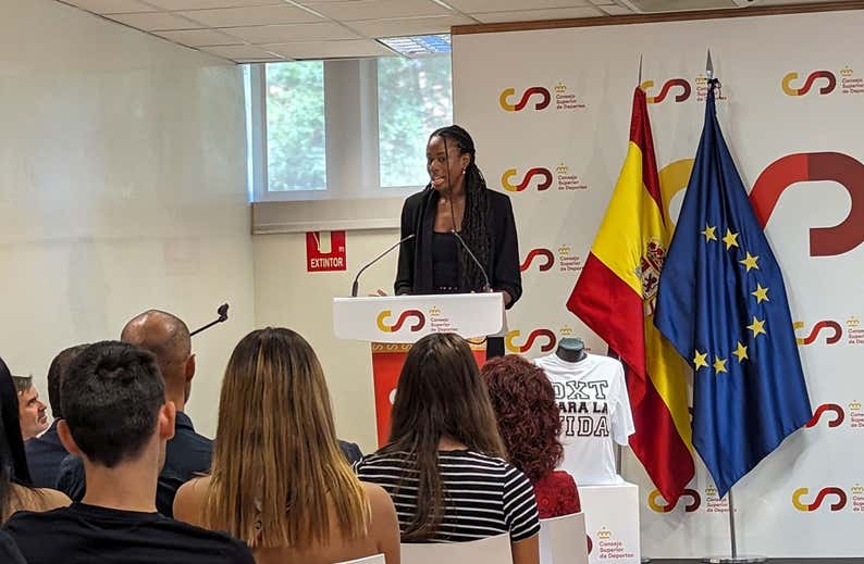 Aauri Bokesa y su proyecto DXT Para la Vida: «A los deportistas en activo se nos escucha más»
