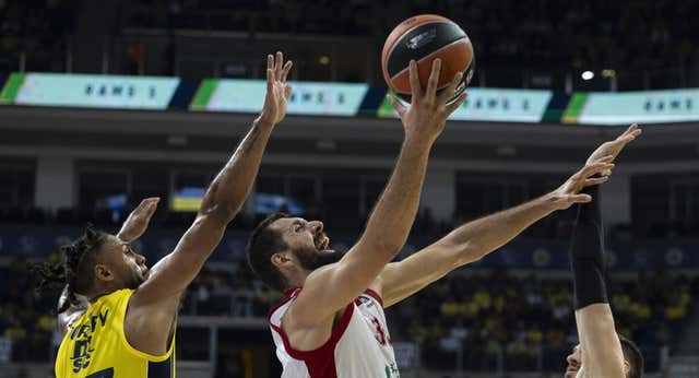 El dilema invisible de Scariolo, los líderes Juancho y Mirotic y el fortín del Valencia Basket en La Fonteta ante un gigante