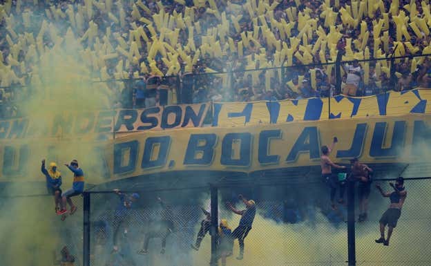 Una grada de La Bombonera durante la final de la Copa Libertadores entre Boca Juniors y River Plate. REUTERS