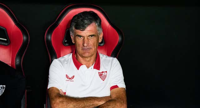 El Sevilla destituye a Mendilibar