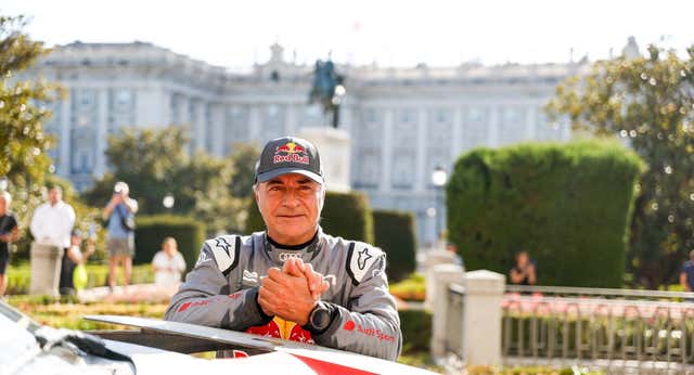 Carlos Sainz: «Me gustaría poder dar marcha atrás para poder agradecer a muchas personas; la vida pasa muy rápido»