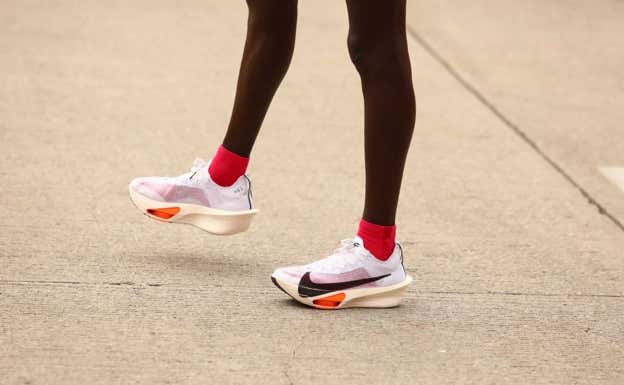 Las zapatillas utilizadas por Kelvin Kiptum en Chicago. GETTY