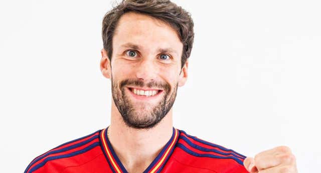 Alfonso Pedraza, un motor alemán para la Selección española: «Físicamente es una bestia»