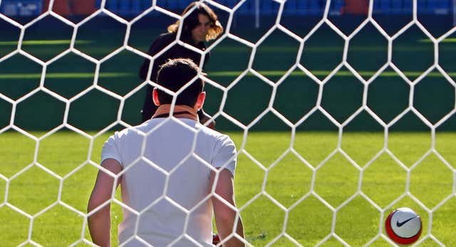 El día que España descubrió al Rafa Nadal futbolista: «No fallo un penalti aposta en el Bernabéu ni de broma»