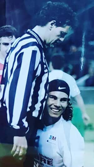 Raga Guerrero y Rafa Nadal durante el partido solidario en 2007.  Rafa Guerrero