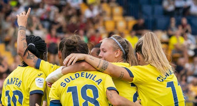El Villarreal reaccionó cuando el fantasma de las ocho derrotas seguidas ya acechaba