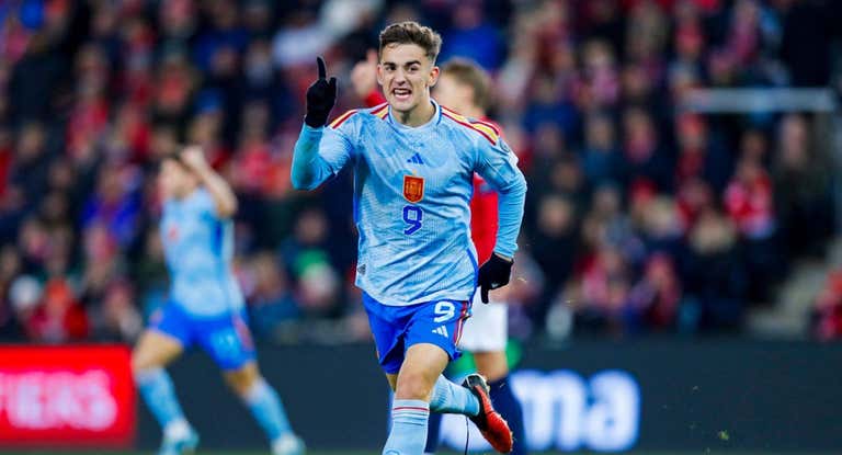 Gavi marcó el 0-1 en el minuto 48 tras la revisión del VAR.