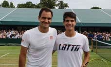 Federer ve injustas las comparaciones de Alcaraz con el 'Big Three': «Carlos es Carlos»