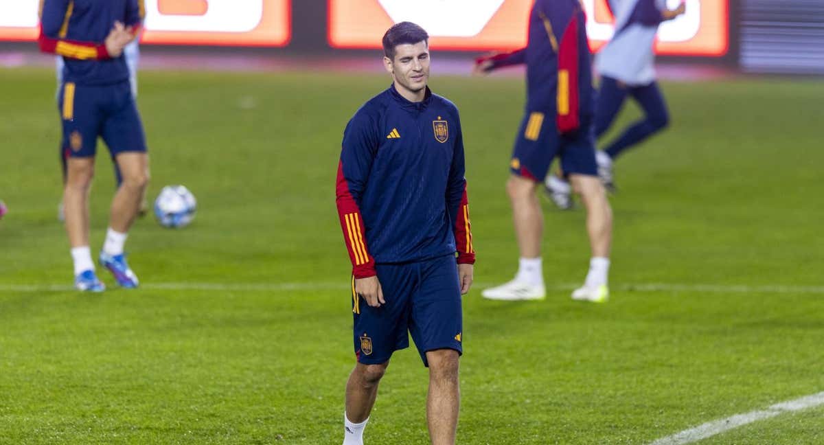 Álvaro Morata durante un entrenamiento con la Selección./Efe