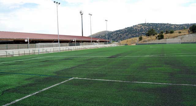 Cuánto cuesta un campo de césped artificial