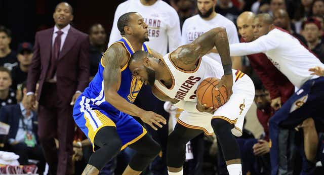 Andre Iguodala se retira y deja a LeBron como el jugador más veterano en activo