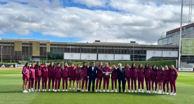 RFEF y jugadoras escenifican el ‘Tratado de Oliva’: «En la RFEF hay otra forma de ver las cosas desde que ha pasado todo esto»