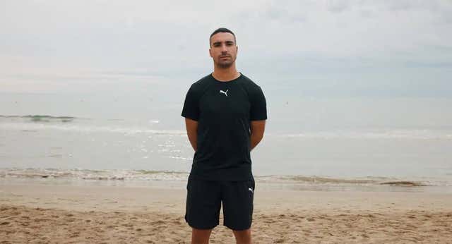 La resiliencia de Sergio Asenjo, despedido en el último día del mercado: «Lo más fácil sería decir ‘hasta aquí’, pero amo la portería»