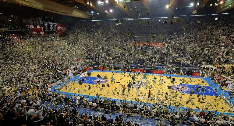 Imagen de archivo de la Sala Pionir durante un partido del Partizan antes de que se mudara al Stark Arena.