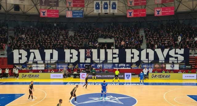 El club fundado por ultras que abarrota el Drazen Petrovic Basketball Hall