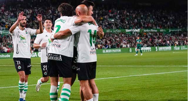 Qué hay detrás del ‘patapúm parriba’ del Racing de Santander: “Para nosotros es una seña de identidad”