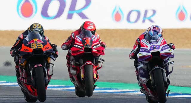 Jorge Martín se luce en una batalla de campeonato en Tailandia