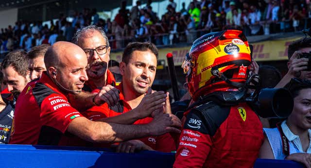 La alegría de Sainz en México: iguala a Alonso en el Mundial y optimiza el bajón de Ferrari en carrera