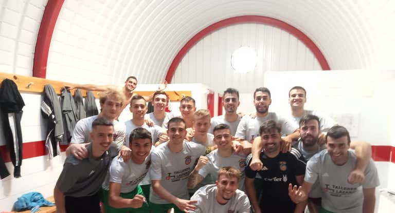 El Turégano celebra una victoria.