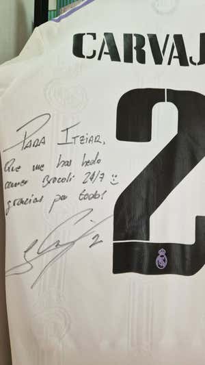 Dedicatoria de Carvajal: «Me has hecho comer brócoli 24/7».
