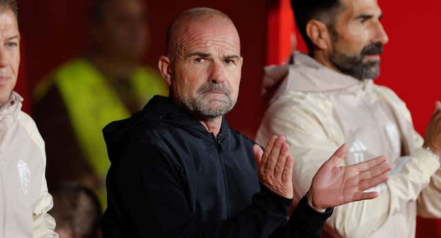 Paco López tira un palo al club: «Dije en la previa que Adri jugaría, mira si hemos tenido tiempo…»