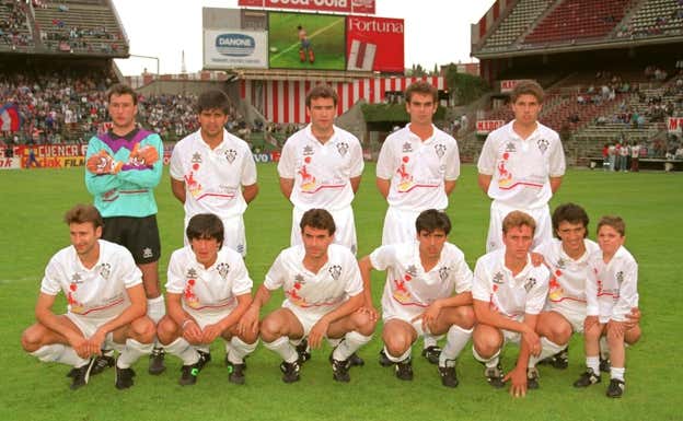 Formación del Albacete Balompié, en 1992.  GETTY