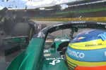 Esteban Ocon embiste a Fernando Alonso, le obliga a abandonar... ¡y le insulta!