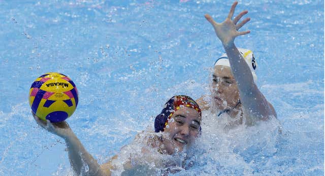 El laberinto que ahoga al waterpolo en plena clasificación olímpica