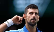 Ni los abucheos ni «Baby Federer» impiden los 40 Principales de Novak Djokovic