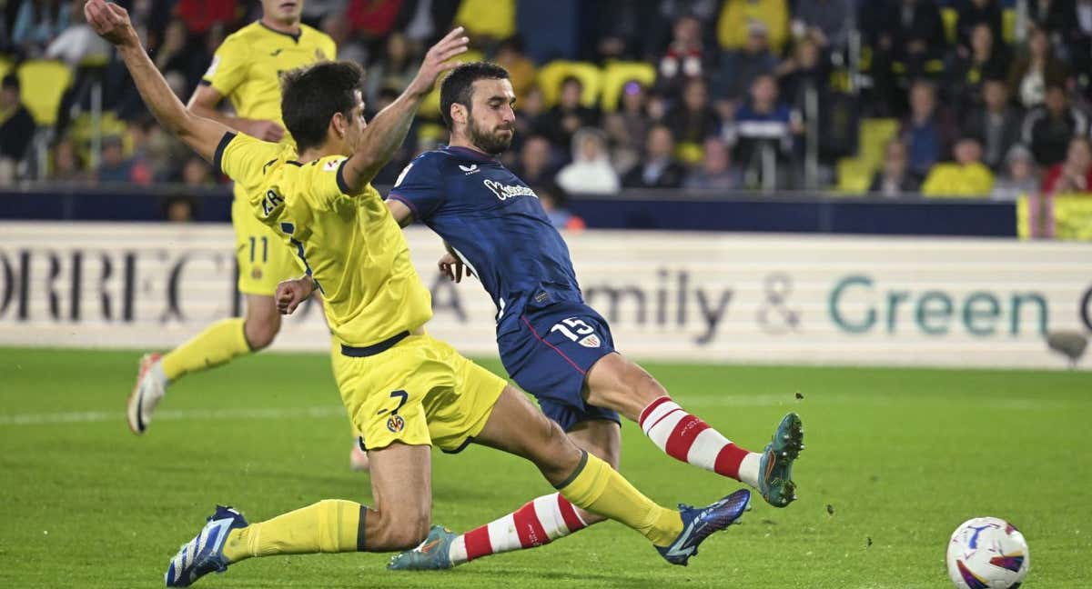 Lekue salva el gol de Gerard Moreno en el triunfo del Athletic en Villarreal./EFE