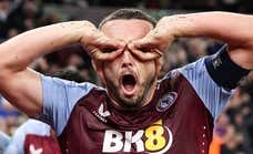 El motivo de las gafas en los goles de McGinn: «Cuando eres joven socialmente te sientes un poco fuera»