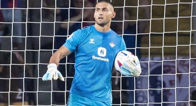 El salto de Fran Vieites de la cantera del Celta al derbi: «Tiene un físico privilegiado y una gran envergadura»