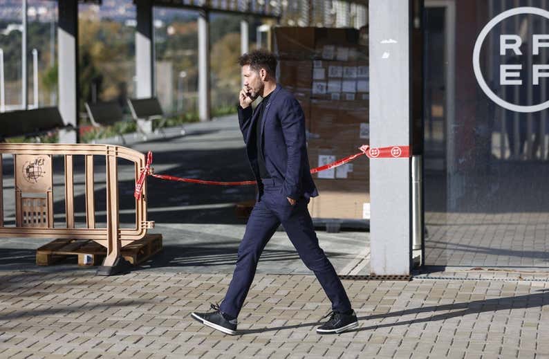 Defensa de los entrenadores ante la RFEF por el "lío" de los despidos... y acercamiento a los árbitros