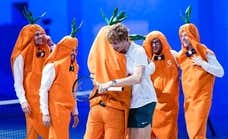 'Carota Boys': la estrategia de marketing detrás de los famosos 'zanahorios' que siguen a Jannik Sinner