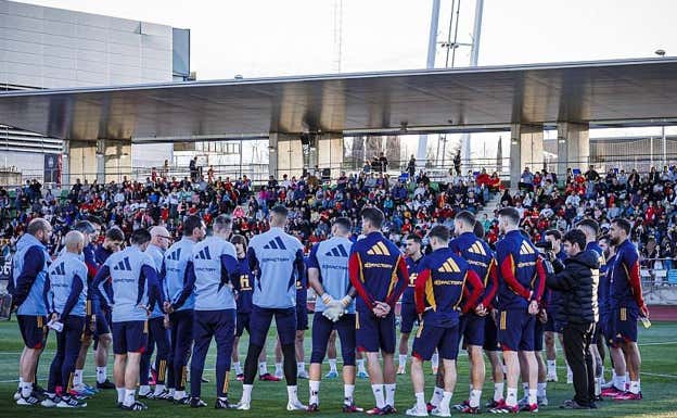 España, en uno de los primeros entrenamientos de De la Fuente. RFEF