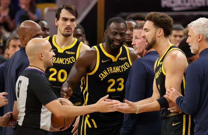 Una pelea, una llave y una imagen para la vergüenza en la 'Copa NBA'