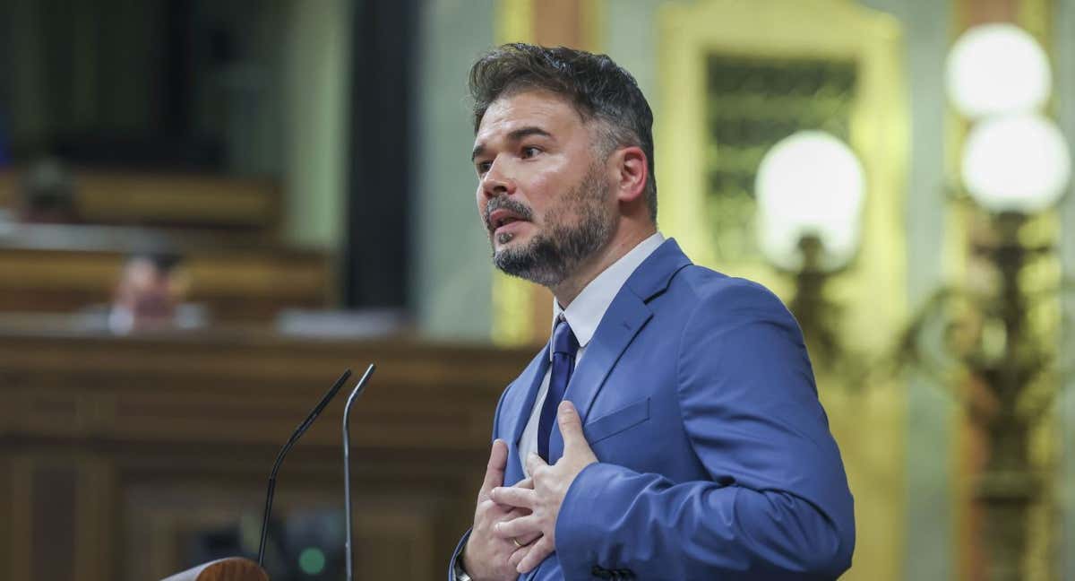 Gabriel Rufián, en la sesión de investidura de Pedro Sánchez./EFE