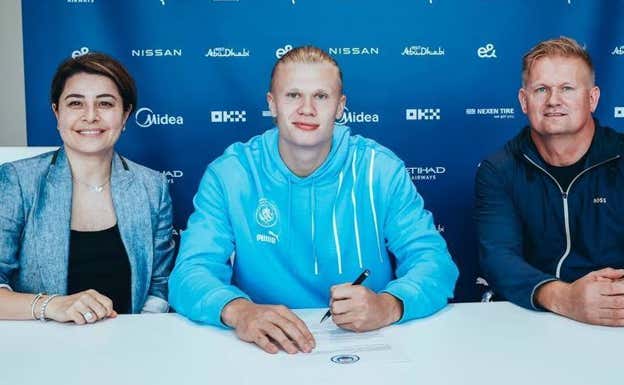 Rafaela Pimenta, Erling Haaland y Alfie Haaland.