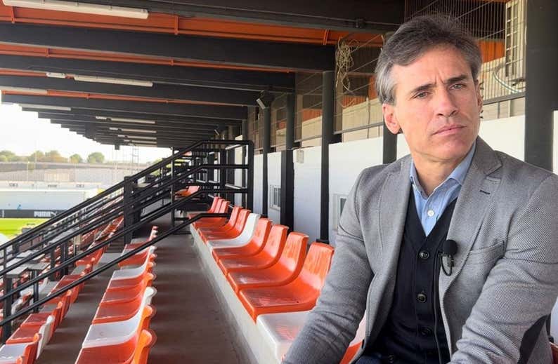 «A mí que me digan 'florero' en Mestalla no me gusta, pero no pierdo energía en eso»