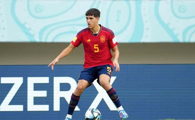 Pau Cubarsí durante el Mundial sub-17.  GETTY