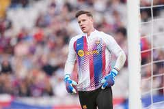 Ter Stegen se lesiona, abandona la concentración de Alemania y enciende las alarmas en el Barça