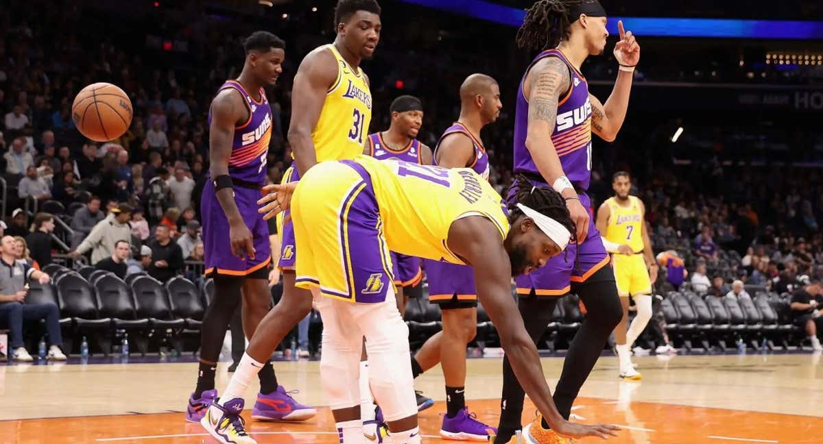 Patrick Berverly celebra ante Chris Paul con el gesto “too small”. /Getty Images