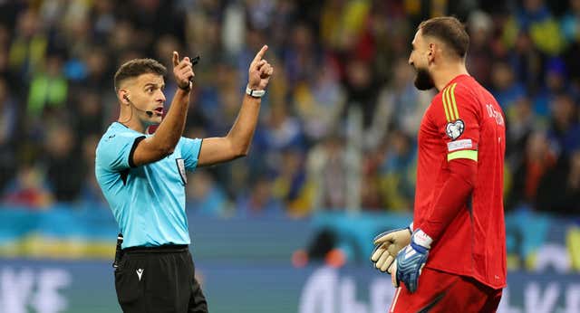 Ucrania clama contra Gil Manzano: no le pitó un penalti que pudo haberle metido en la Eurocopa