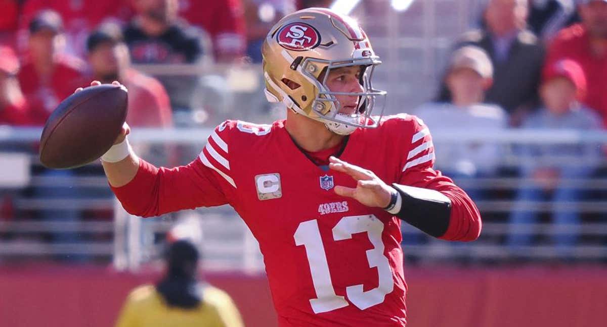 Brock Purdy con los San Francisco 49ers.